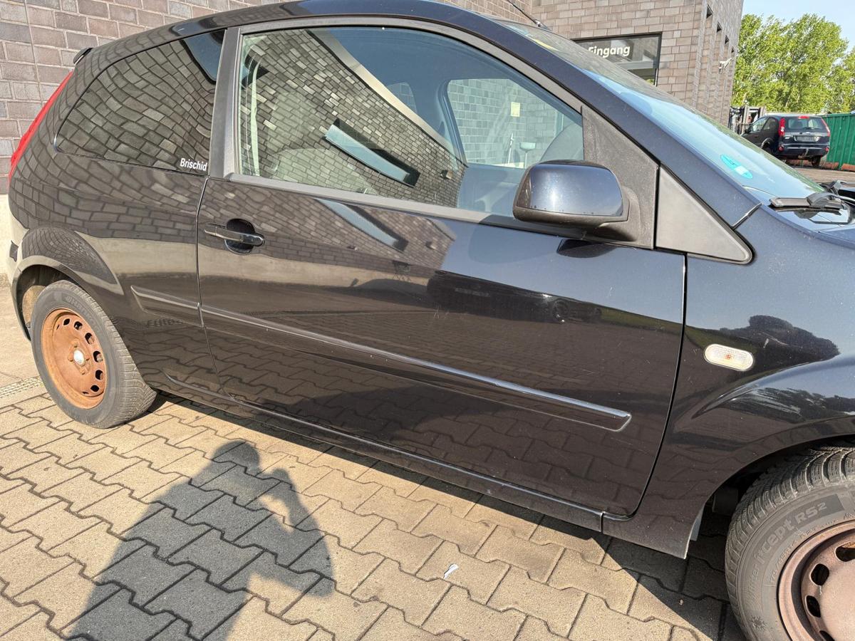 Ford Fiesta JD3 original Tür rechts 3-Türer Panther Schwarz Metallic Rohbau BJ08